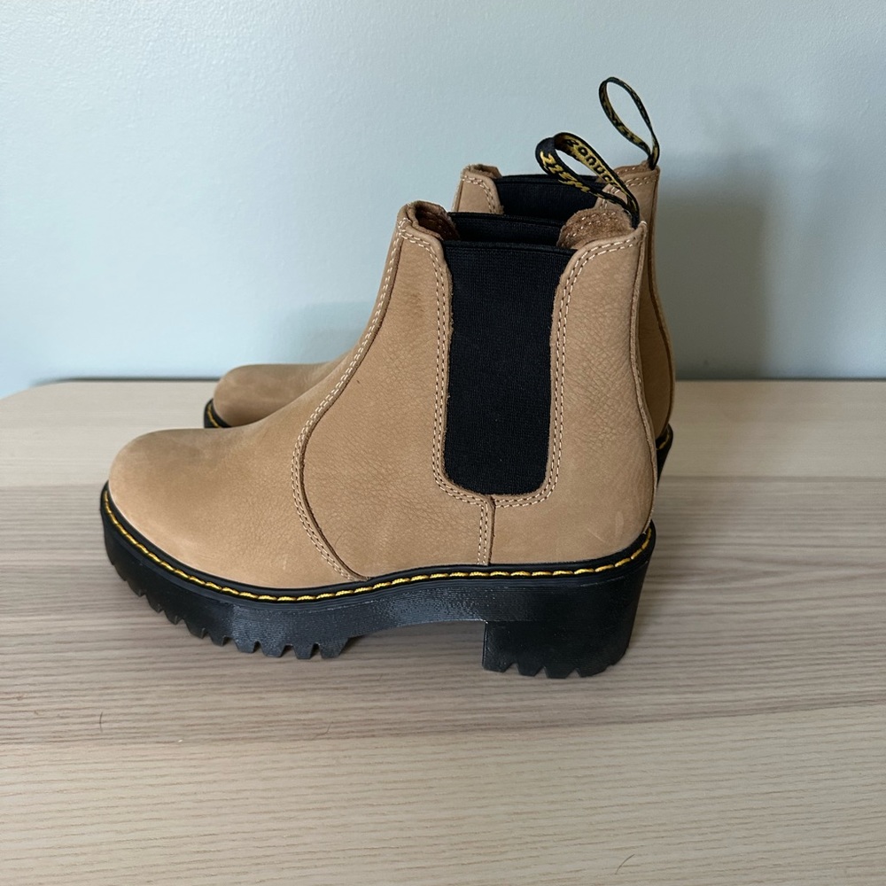 Dr martens rometty sand RARE